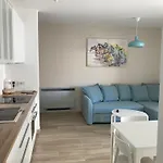 Apartman Lovely M&m In Zadar